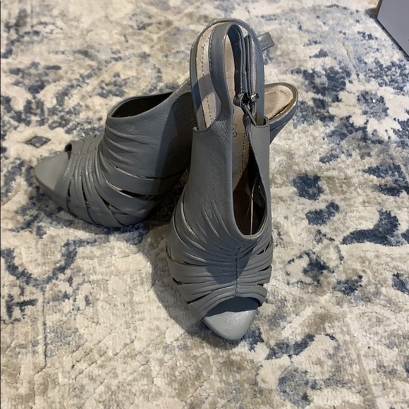 Aldo Schemonia Grey Heel - Picture 3 of 12
